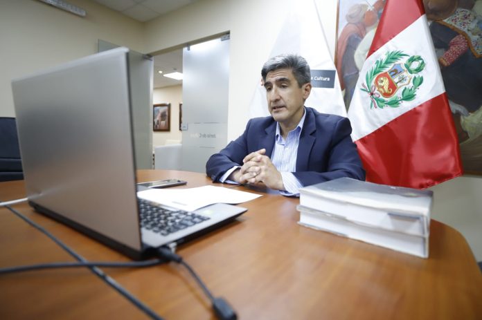 MINISTRO CULTURA