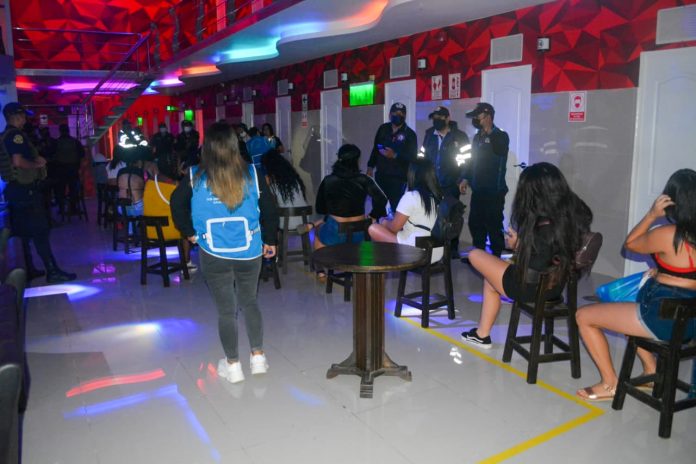 BF1BEE66-F2F2-4864-9603-F68C6CD631A5