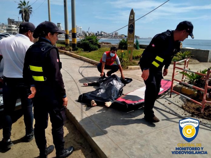 Muere surfista
