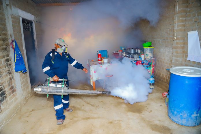 Dengue amenaza