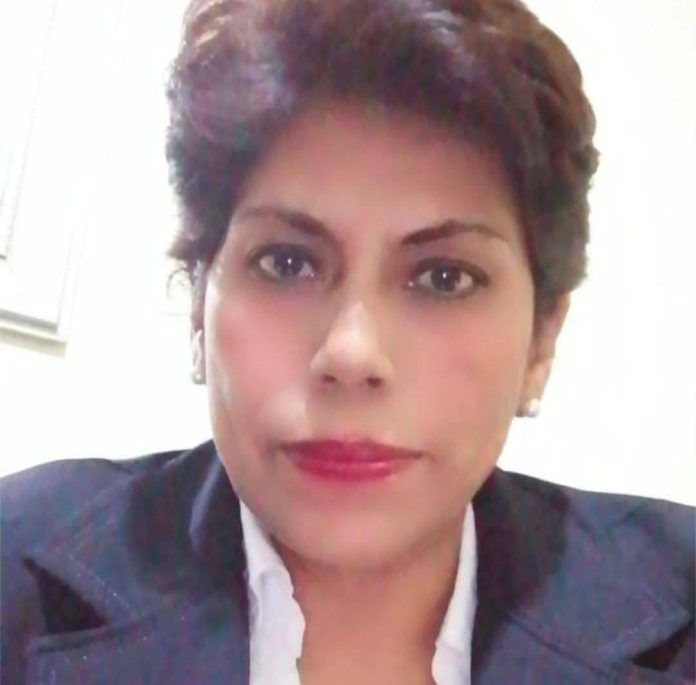 Profesora fallecida