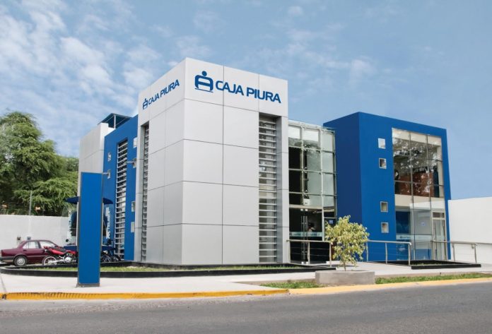 FOTO CAJA PIURA