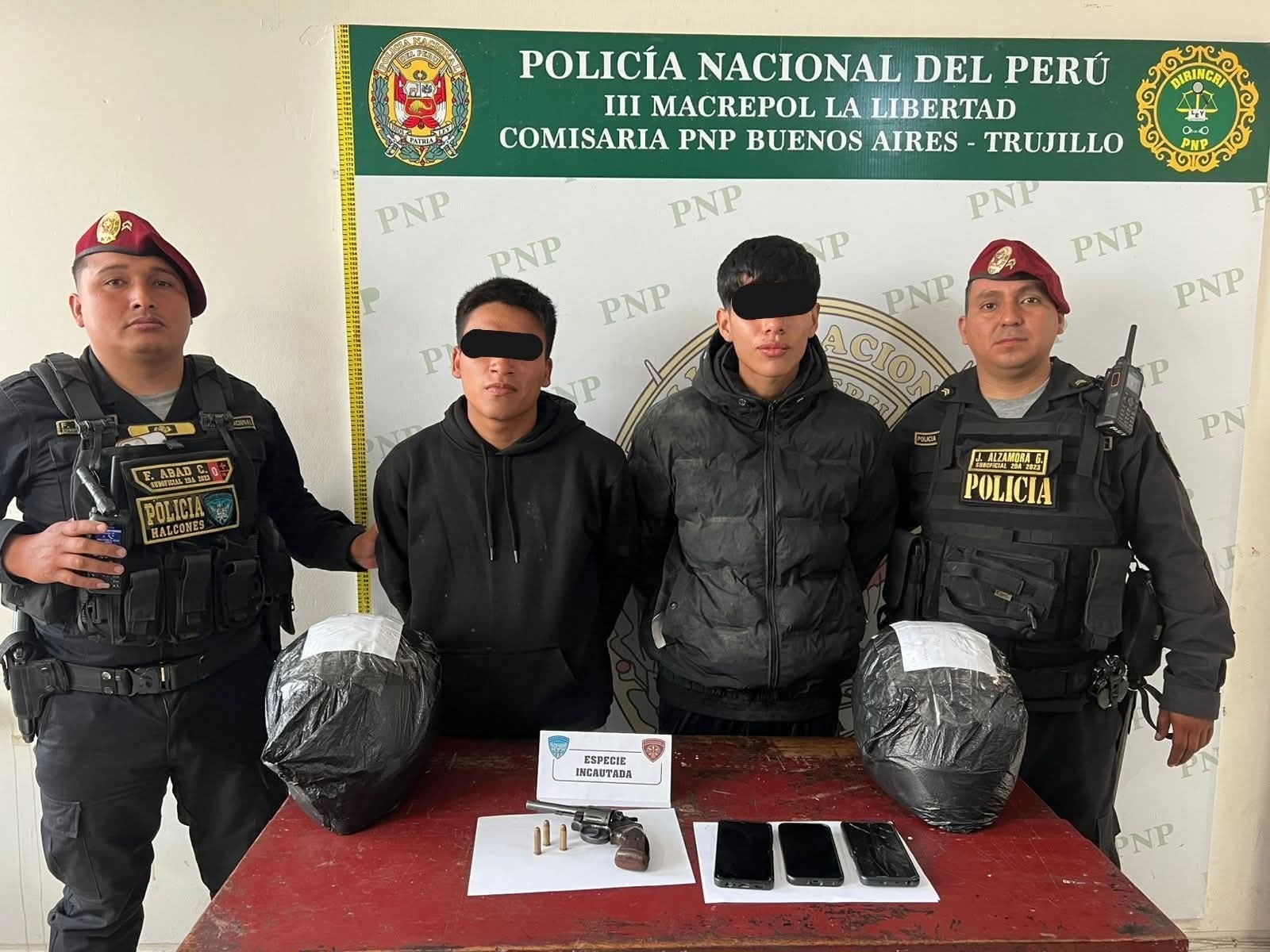 Capturan a dos presuntos "marcas" que robaron 50 mil soles a hombre ...