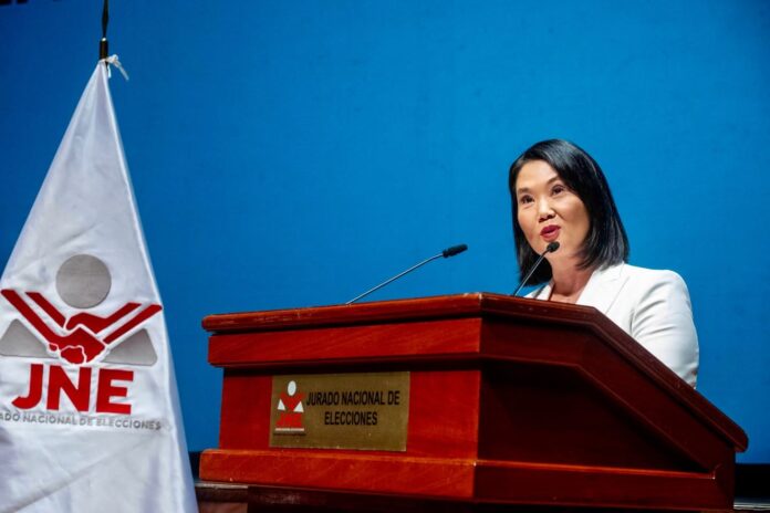 FOTO KEIKO FUJIMORI