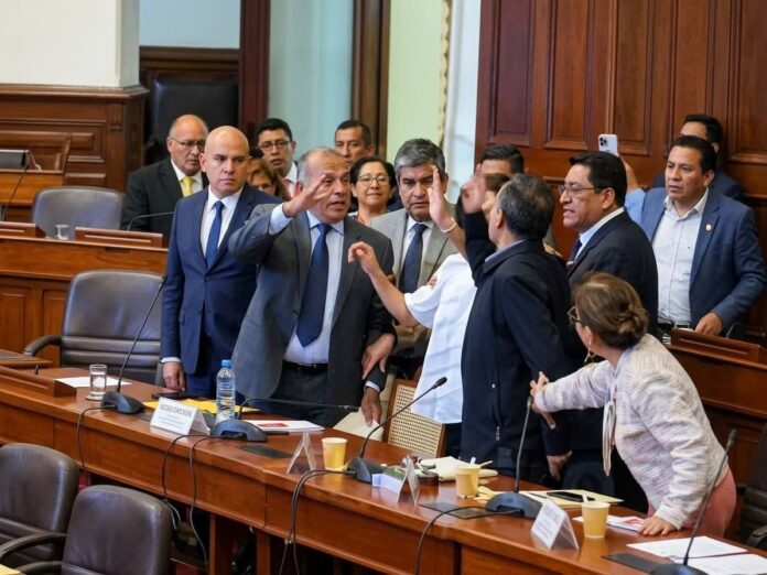 SENADO